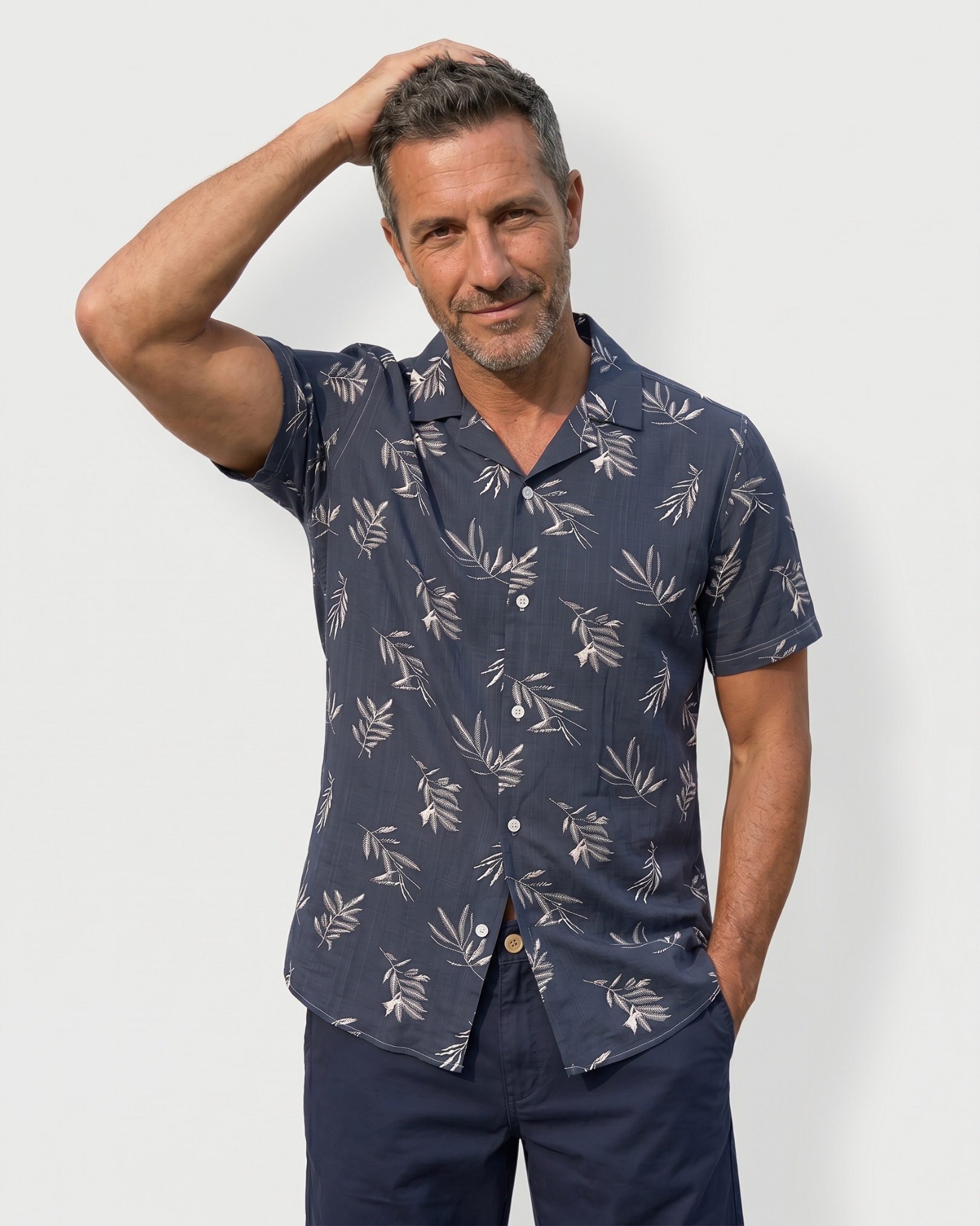 Deep Leaf Shirt - Deep Navy Leaf