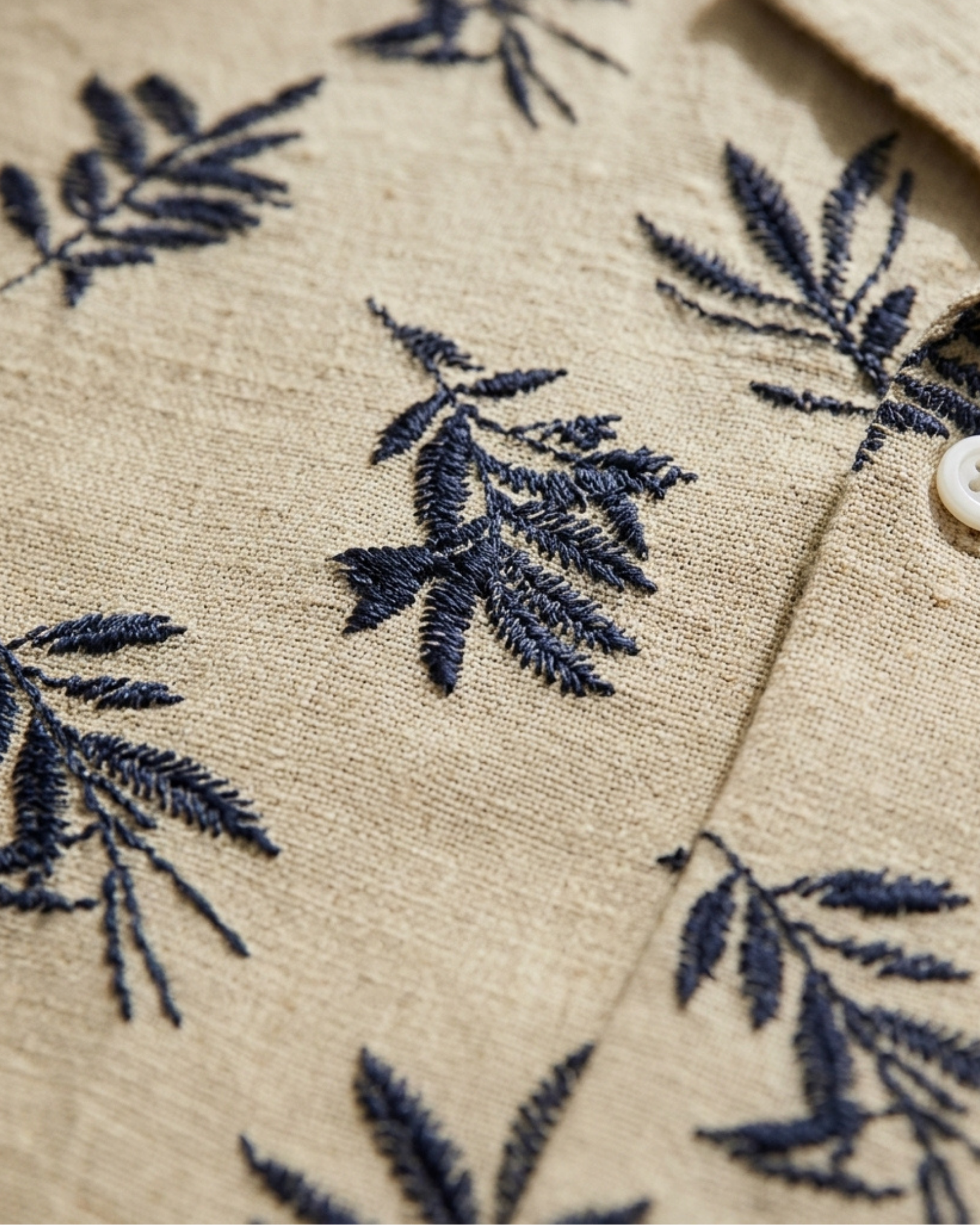 Deep Leaf Shirt - Desert Sand Leaf