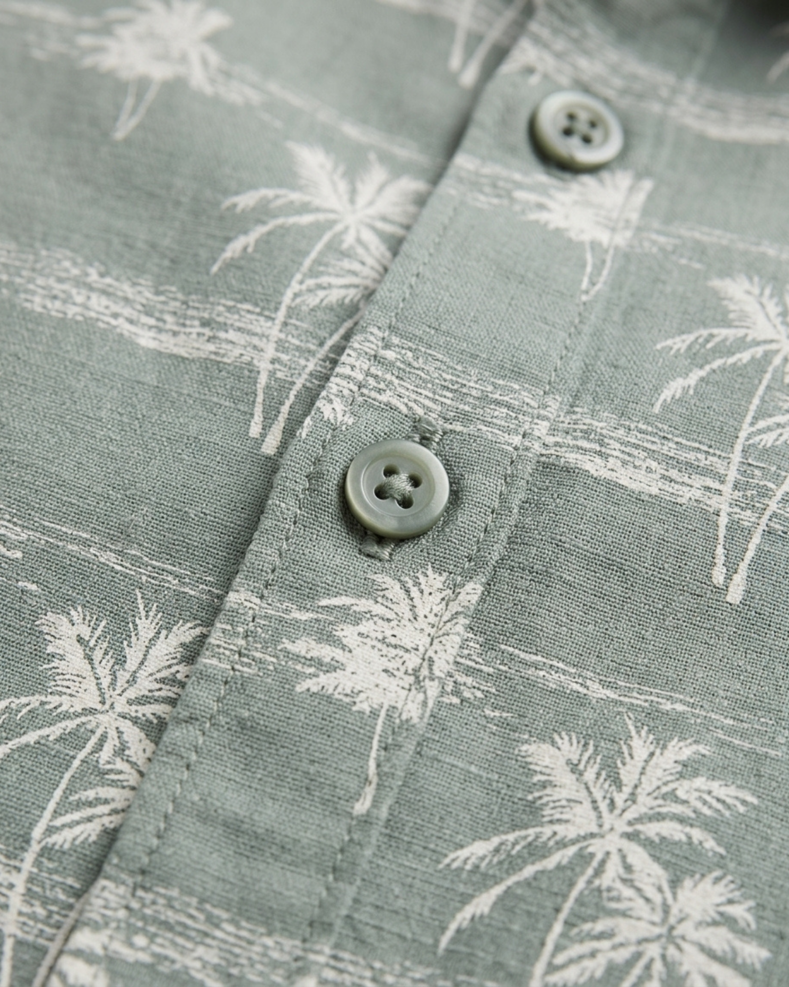 Sahara Palm Shirt - Sage Palm